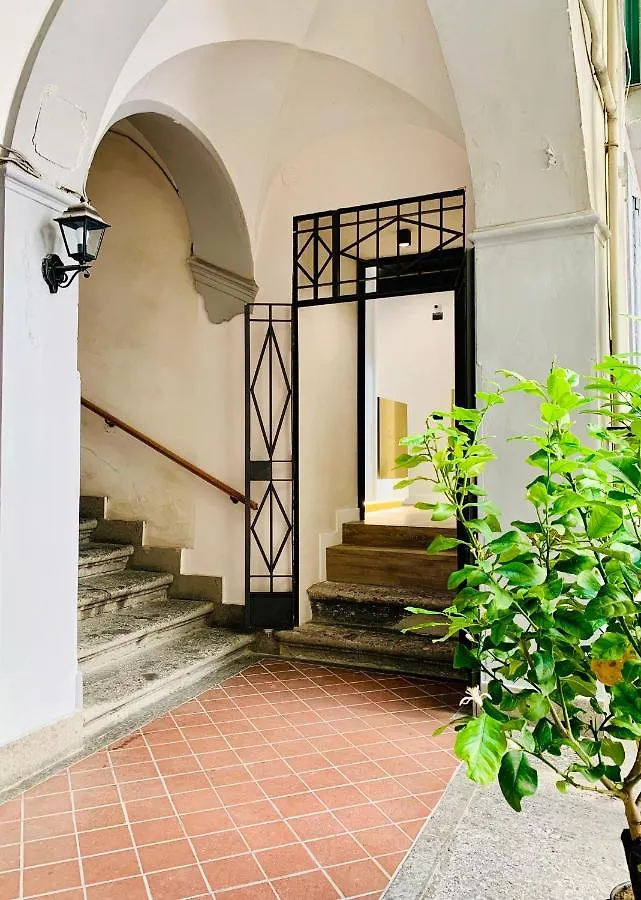 Oda ve Kahvaltı Toledo Boutique Rooms Napoli İtalya