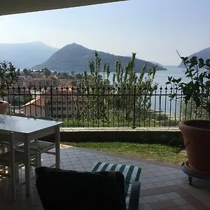 https://casatragliulivi.it-lombardy.com
